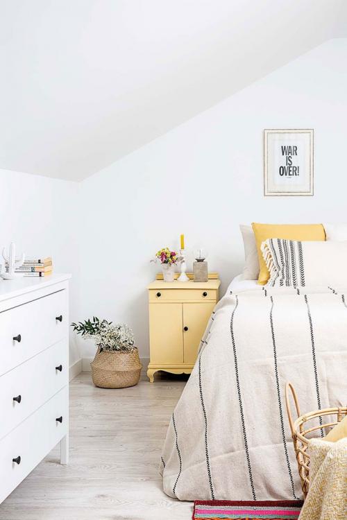 Уютный дом, который хозяева восстановили из руин 07