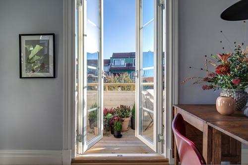 Красивый интерьер в оттенках синего (47 кв. м) 11