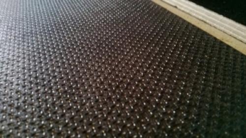 Ламинированная фанера для пола. Ламинированная фанера на пол: особенности, фото и отзывы