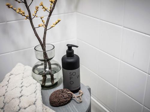 Маленькая квартира в помещении бывшего магазина (24 кв. м) 19