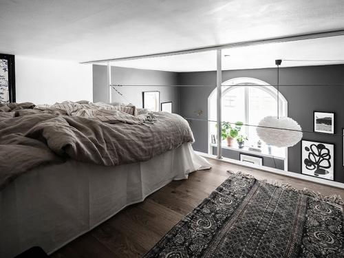 Маленькая квартира в помещении бывшего магазина (24 кв. м) 15