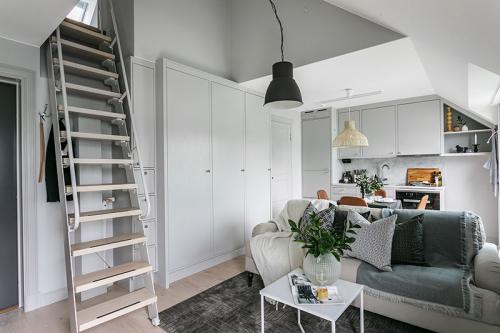 Уютная квартира на чердаке (32 кв. м) 06