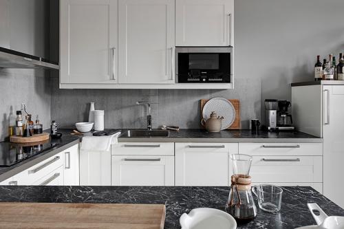 Стильная и уютная квартира музыканта (55 кв. м) 03