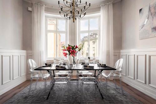 Спальня за стеклом и большая обеденная (72 кв. м) 11