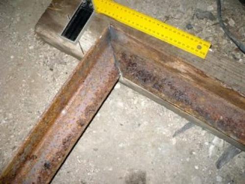 Распашные ворота для дачи своими руками. Особенности изготовления 02