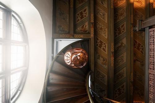 Драматичный интерьер 19