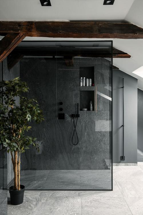 Драматичный интерьер 10