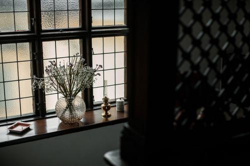 Драматичный интерьер 02