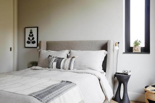 Студия из Бруклина Sheep + Stone 13