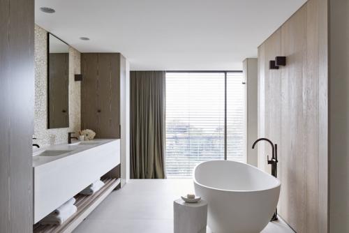 Современный австралийский дизайн от Lawless & Meyerson 01