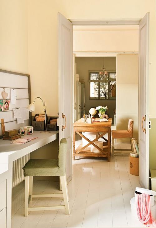 Женственный интерьер с высокими потолками 15