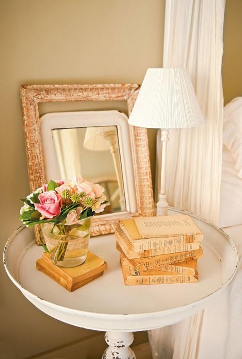 Женственный интерьер с высокими потолками 10