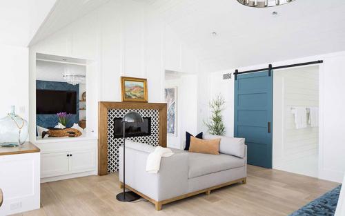 Пляжный дом в Калифорнии с бассейном, сауной и видом на причал 04