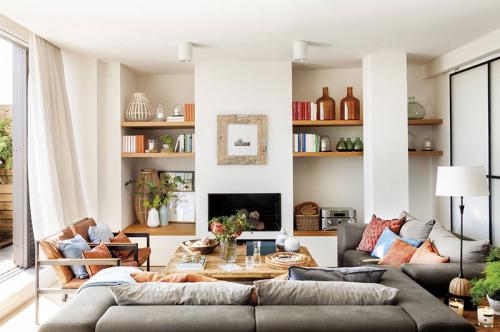 Когда тепло от одного лишь вида: 16 интерьеров с камином 13