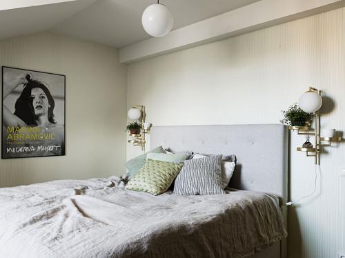 Мансардная квартира с библиотекой и печкой-камином 14