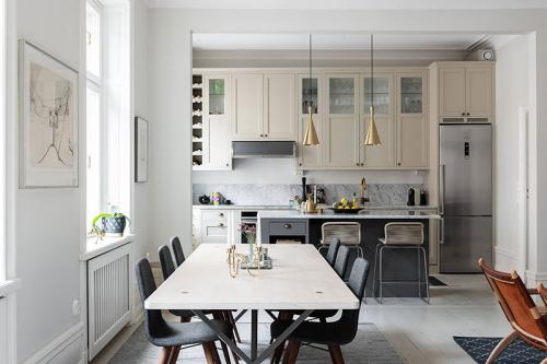 Квартира в легких пастельных оттенках 01