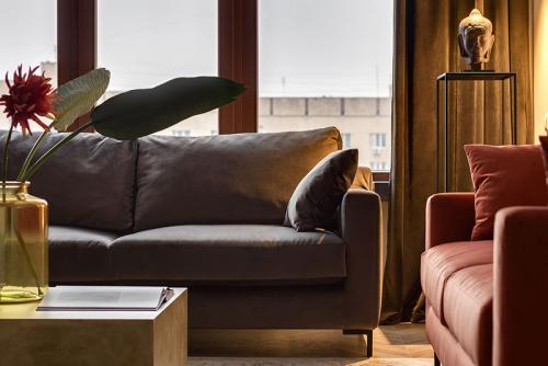 Модный интерьер со спрятанной кроватью в Киеве (60 кв. м) 05