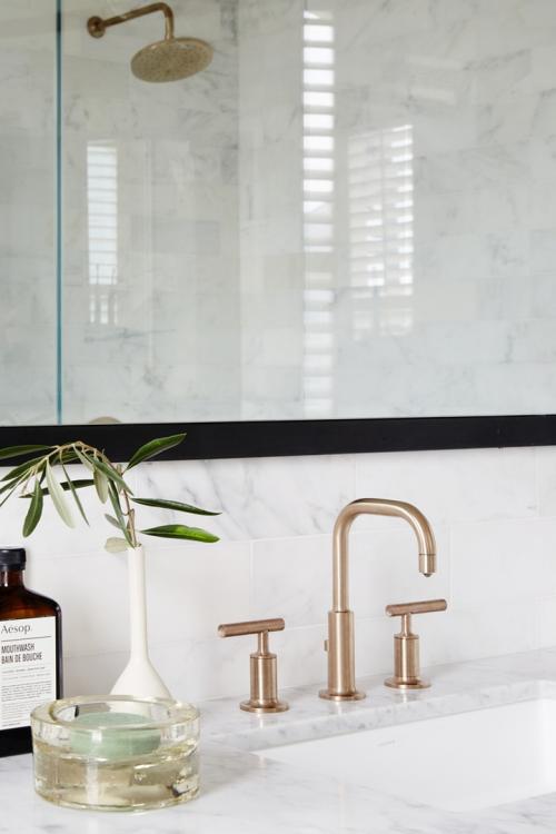 Красивые современные ванные 01