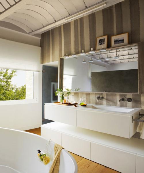 Жизнь в полоску: полосатые мотивы в интерьере 08