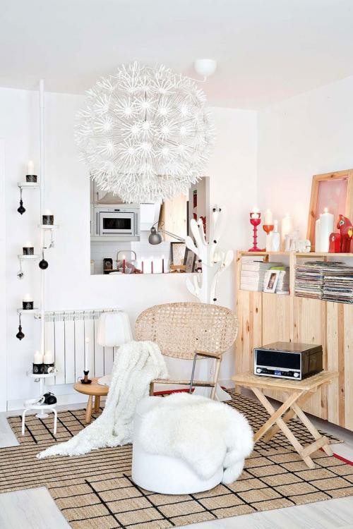 Просторная квартира в белом новогоднем декоре в Мадриде 02