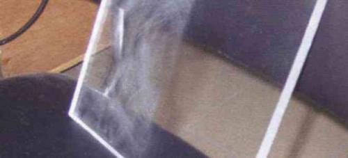 Как отполировать оргстекло на телефоне. Как отполировать оргстекло с помощью обычного фена