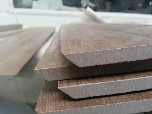 Ремонт скола плитки на полу. Как самостоятельно исправить сколы на керамограните