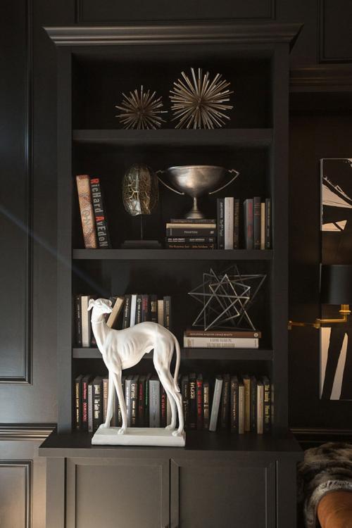 Гламурная спальня в темных тонах 04