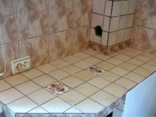 Столешницы из чего делают. Достоинства и недостатки разных столешниц 05