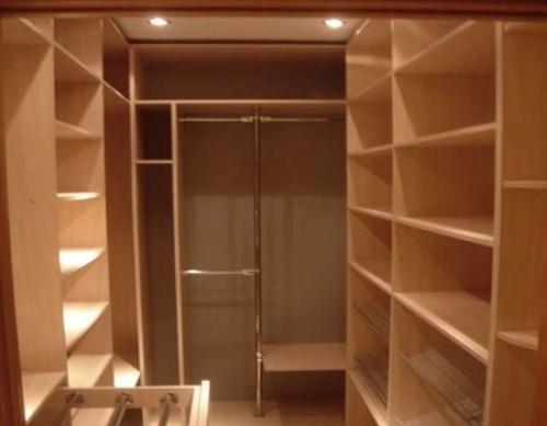 В какой цвет покрасить гардеробную. Виды