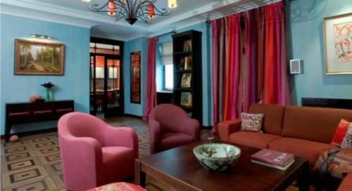 Цвета компаньоны бежевого. Принципы и типы формирования сочетаемых цветов