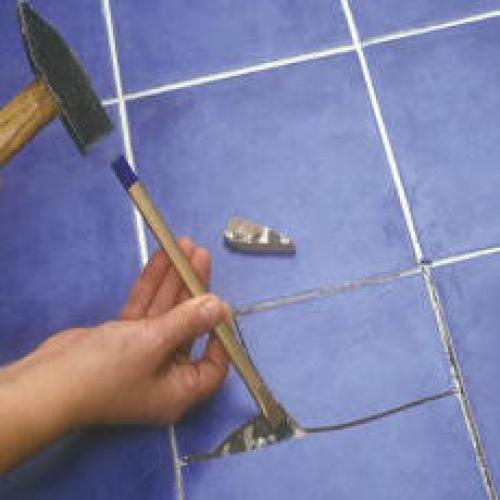 Замена напольной плитки в ванной. Как поменять плитку в ванной своими руками 08