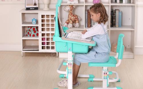 Порядок в комнате школьника. Как обустроить рабочее место для школьника: выбор стола и стула