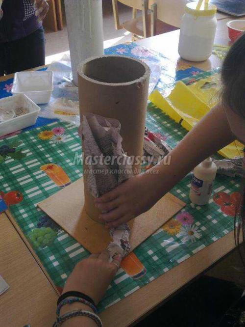 Как сделать пенек из картона. Из чего можно сделать украшения для сада 03 Как сделать пенек из картона. Из чего можно сделать украшения для сада 03