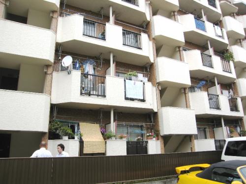 В Японии маленькие квартиры. Типичная японская квартира площадью в 8 квадратных метров поражает своей эргономичностью 18