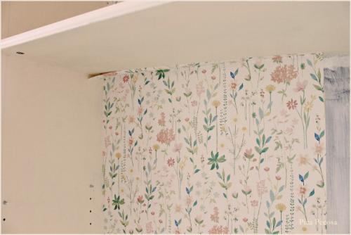 Как обновить старые полки для книг. Вторая жизнь старых вещей: новый дизайн стандартной книжной полки