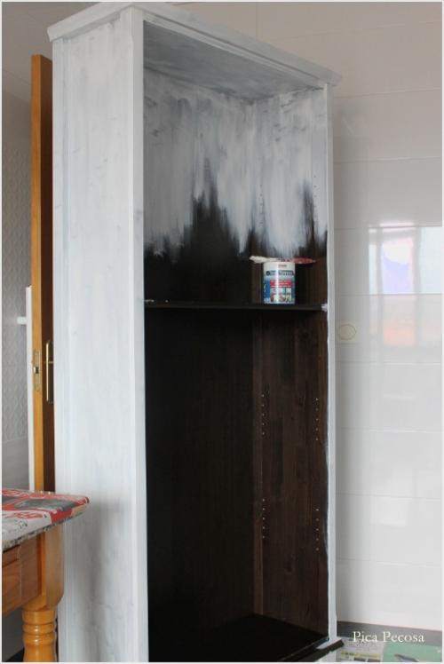 Как обновить старые полки для книг. Вторая жизнь старых вещей: новый дизайн стандартной книжной полки