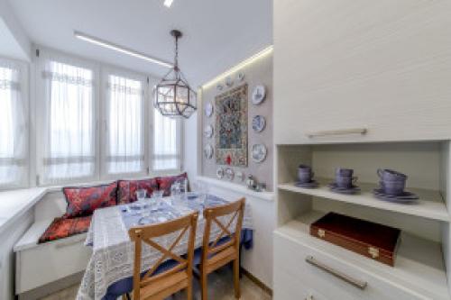 Интерьер кухни спальни. Мебель для гостиной-спальни-кухни