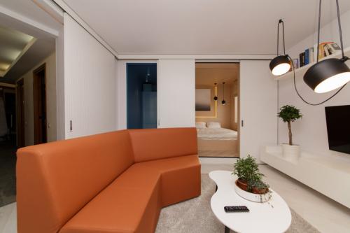 Интерьер кухни спальни. Мебель для гостиной-спальни-кухни