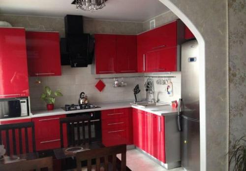 Кухня шириной 2,5 метра. Кухня 3 на 2 метра – немного больше возможностей