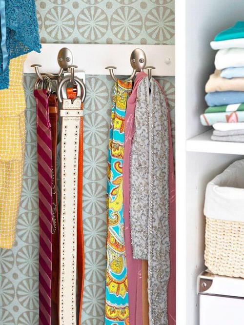 Компактное хранение одежды в шкафу. Компактное хранение одежды: 9 идей, освобождающих пространство в шкафу