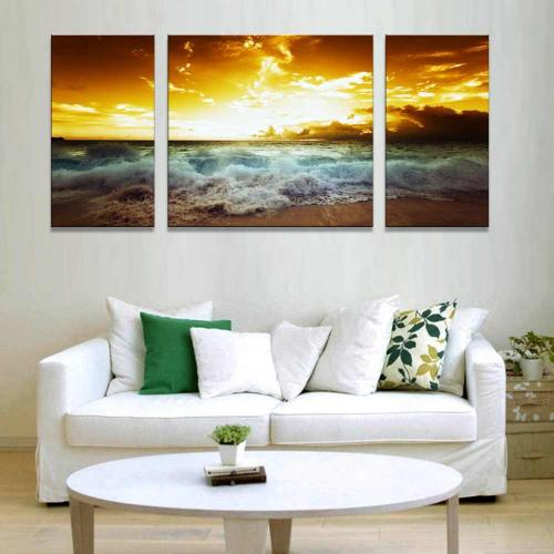 Композиция из картин на стене. 5 ошибок размещения картин на стенах