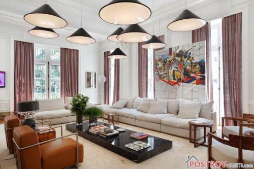 Композиция из картин на стене. 5 ошибок размещения картин на стенах 32