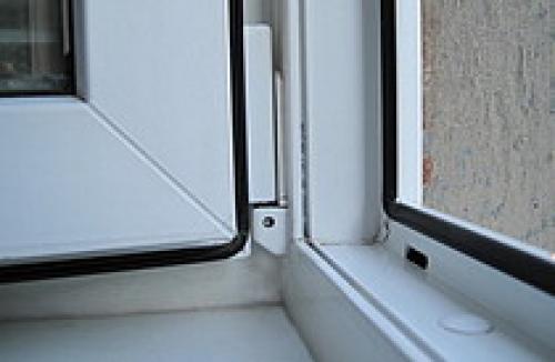 Как ухаживать за пластиковыми окнами 6 дельных советов. Уход за пластиком 01 Как ухаживать за пластиковыми окнами 6 дельных советов. Уход за пластиком 01