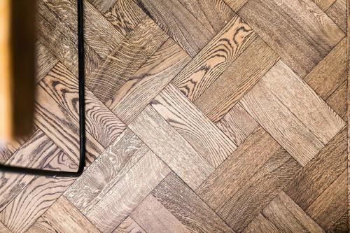 Белая квартира с черными акцентами в Стокгольме (107 кв. м) 19