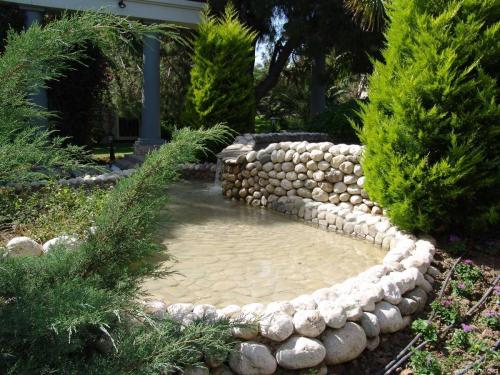 Идеи декора для дачи. Столешницы из подручных материалов своими руками