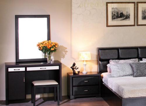 Туалетный столик в спальню. Основные критерии выбора туалетного столика для спальни