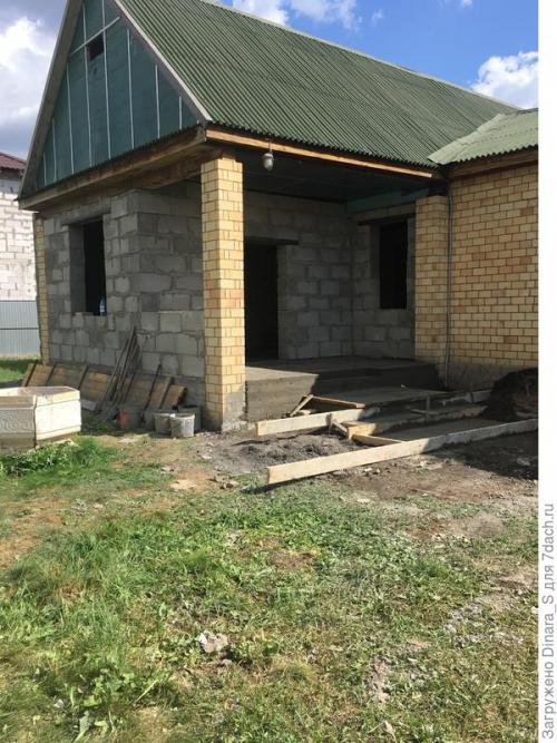 Вход в дом в кухню. Посоветуйте, как организовать вход в дом