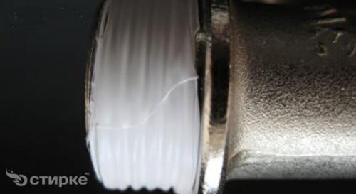 Правильная намотка фум ленты. Фум лента –, как наматывать на кран? 02 Правильная намотка фум ленты. Фум лента –, как наматывать на кран? 02