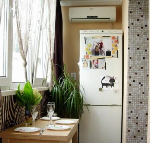 Как сделать жилую комнату из балкона. Детская комната из балкона 01