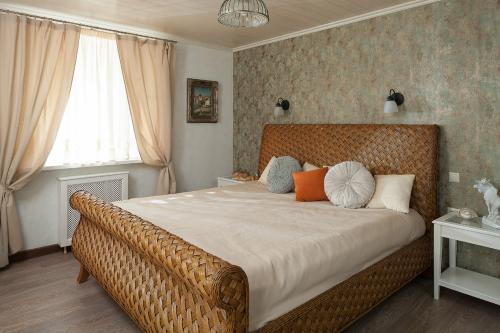 Интерьер загородного коттеджа 09